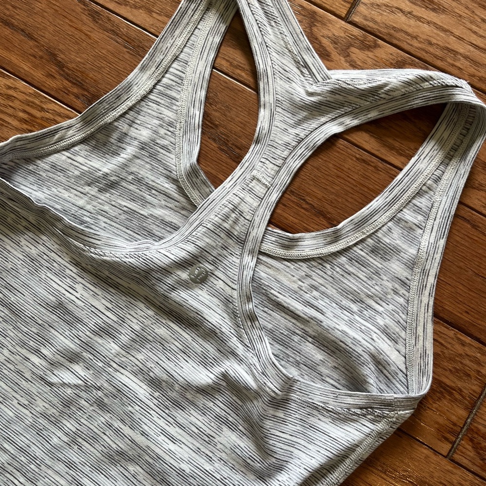 Lululemon grey racerback tank